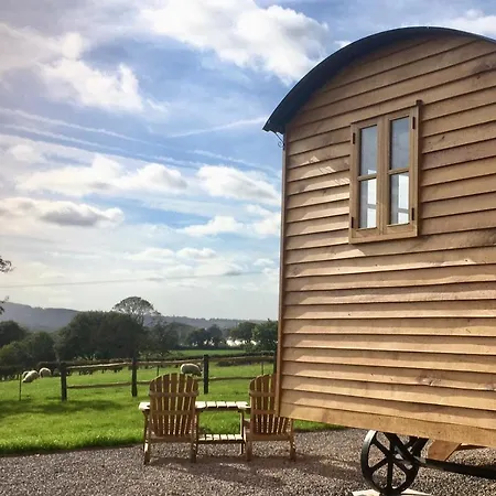Shepherd'S Hut - The Mule Apartment Newent Exterior photo