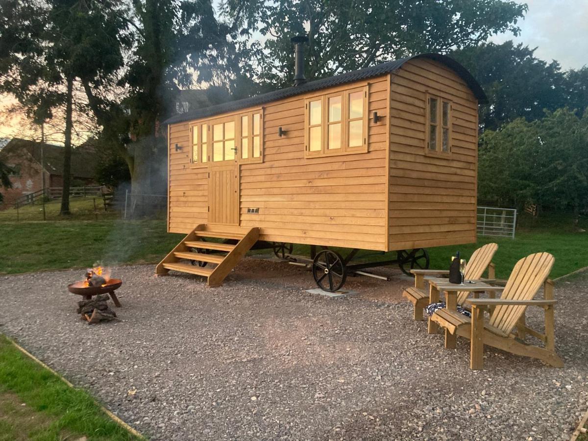 Apartment Shepherd's Hut - The Mule Newent